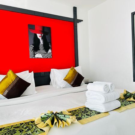 Hotel Baya Phuket Patong Exterior foto