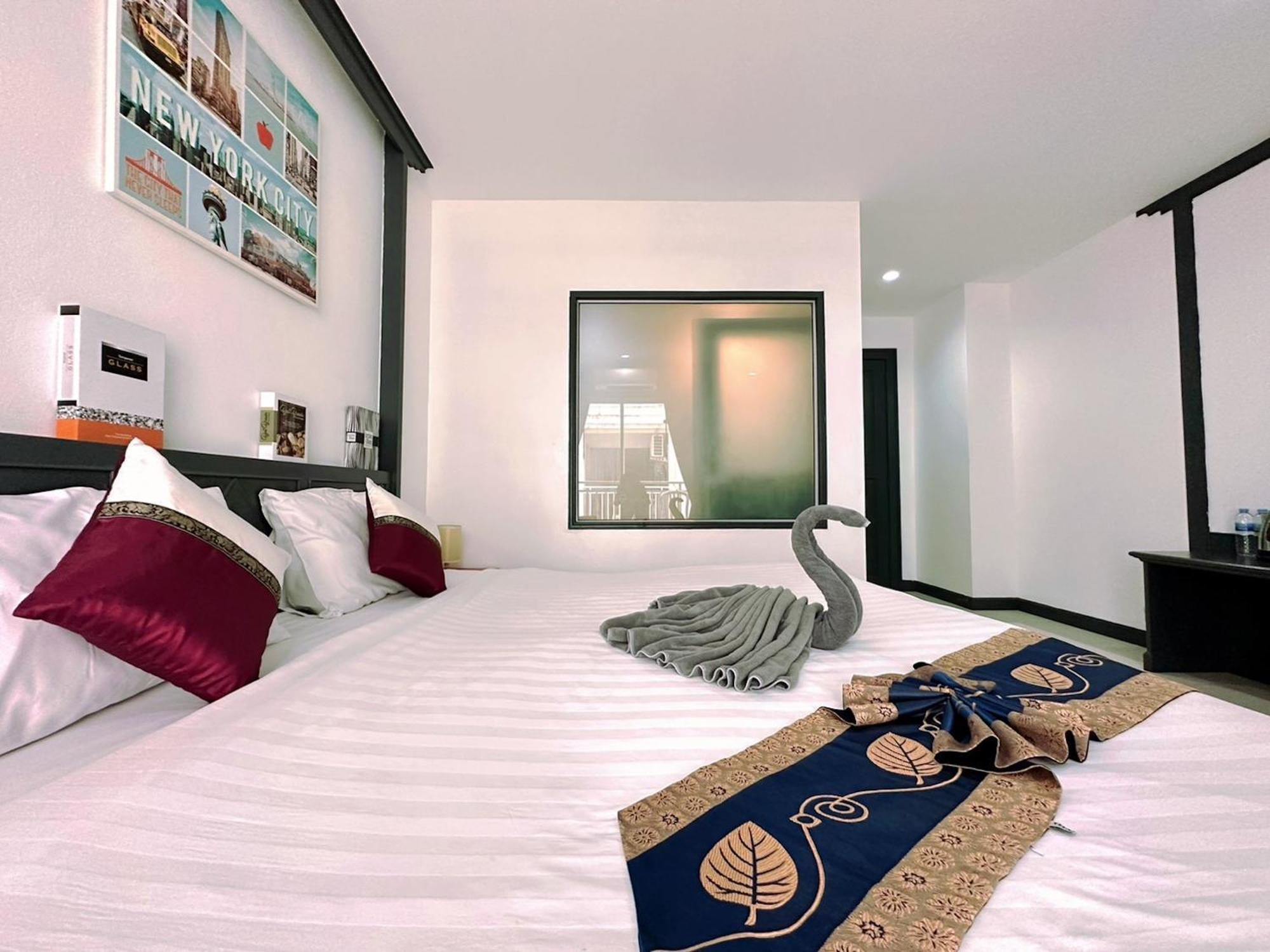 Hotel Baya Phuket Patong Zimmer foto
